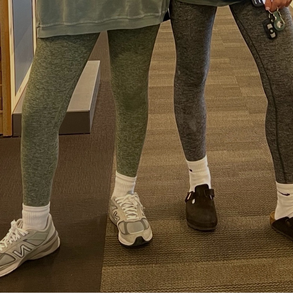 Lululemon Heather Grey Leggings + Beyond Yoga Green Leggings Bundle